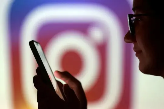 إنستجرام يختبر إضافة الروابط داخل المنشورات لمشتركي Meta Verified