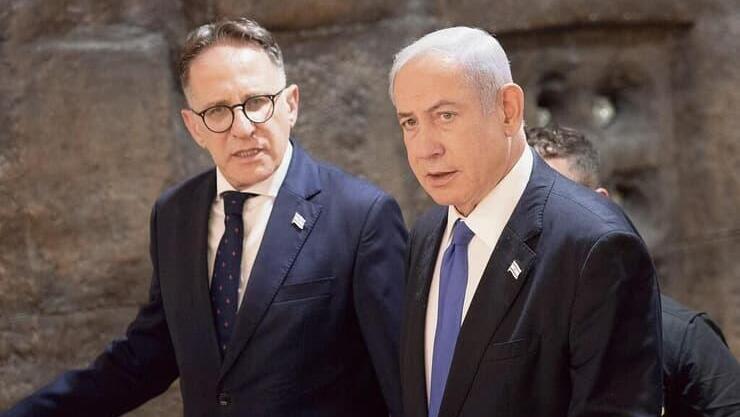 قراصنة إيرانيون يعلنون اخترق هاتف رئيس مكتب نتنياهو تساكي برافيرمان