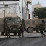 اشتباكات واعتداءات متصاعدة في الضفة الغربية: إصابات واعتقالات وحواجز مشددة