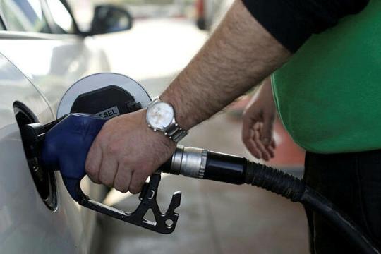 تراجع سعر البنزين في إسرائيل