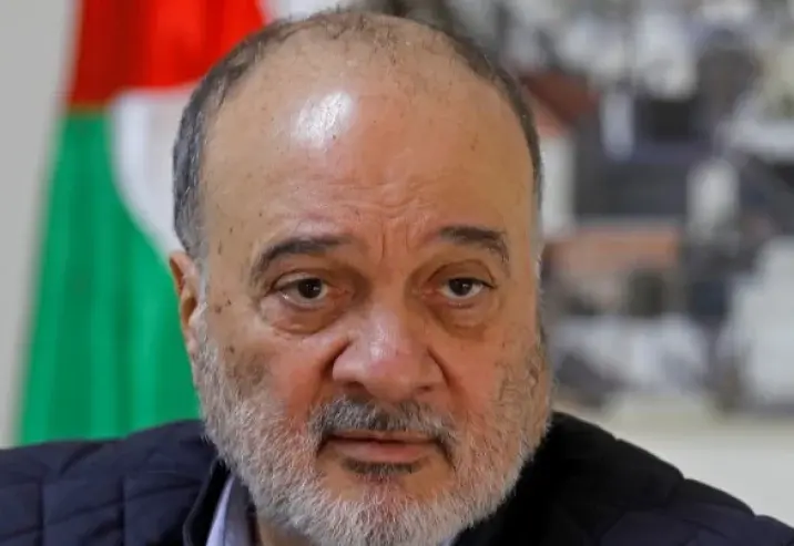 ويدعو إلى إصلاح منظمة التحرير وتغيير القيادة الحالية