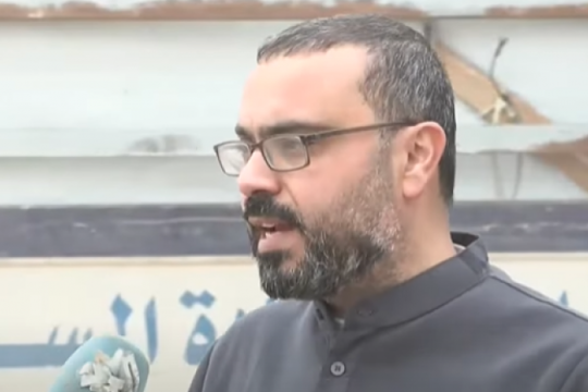 حماس ترد على ملادينوف: يتبنى رواية الاحتلال ويبرر تصعيد العدوان على غزة
