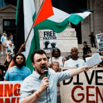 محكمة أميركية تلغي الإفراج عن الناشط الفلسطيني محمود خليل من احتجاز الهجرة