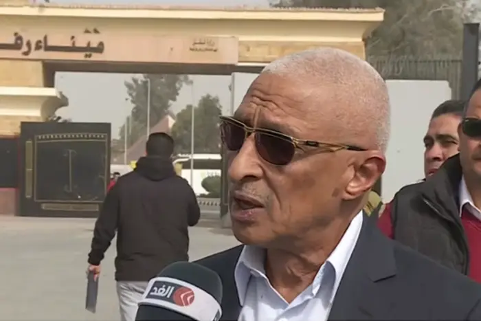 محافظ شمال سيناء يؤكد تشغيل معبر رفح لاستقبال المصابين الفلسطينيين ومتابعة دخول المساعدات