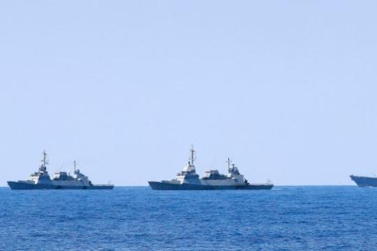 الحوثيون يعلنون إستهداف سفينة نفط سعودية شمالي البحر الأحمر