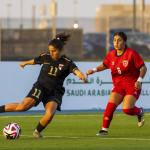 منتخب فلسطين للسيدات يخسر أمام الأردن بثلاثية في افتتاح مشواره ببطولة غرب آسيا