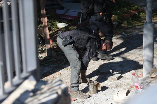 سقوط شظايا صاروخية في 4 مناطق بالضفة ولا إصابات