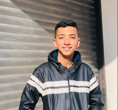 قوات الاحتلال تطلق الرصاص الحي وتحاصر مصلين داخل مسجد أثناء صلاة المغرب