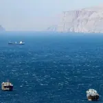 إيران تعلن فتح مضيق هرمز أمام السفن وترامب يرحب