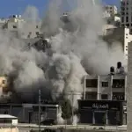 قوات الاحتلال تنسف منزلي الأسيرين صنوبر وغنام في مدينتي نابلس وطوباس