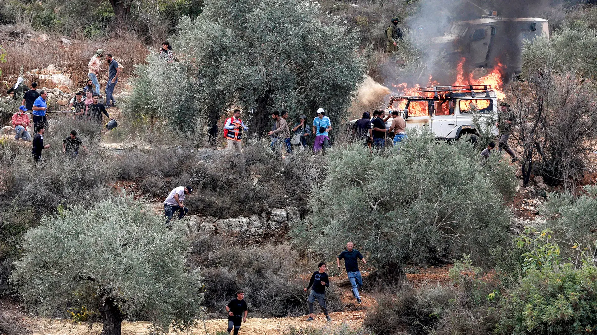 الخسائر المباشرة تجاوزت 700 ألف دولار مع تركز الأضرار في محافظة الخليل، خصوصاً منطقة مسافر يطا