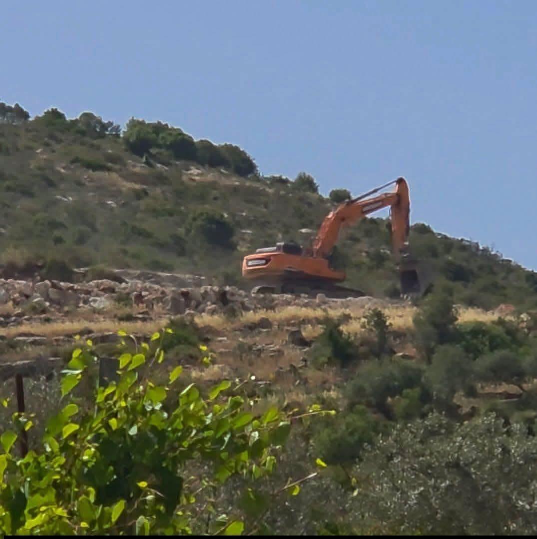 أعمال التجريف استهدفت أراضي في واد المطوي بين سلفيت وبروقين وسط تصاعد اعتداءات المستوطنين