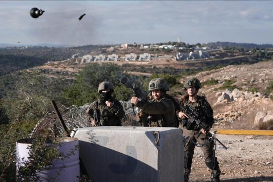 الجيش الإسرائيلي يعلن جاهزيته الكاملة للهجوم والدفاع وسط تقديرات بضربة أميركية ضد إيران