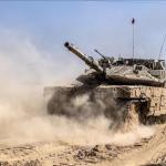 إعلام إسرائيلي: المنطقة تقترب من “سيناريو متطرف” يشمل هجوماً أمريكياً على إيران