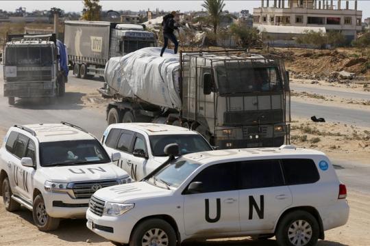 حماس تنفي اتهامات واشنطن بنهب المساعدات في غزة وتتهمها بتبرير تقليص الإغاثة