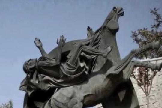 سرقة تمثال القديس بولس من كنيسة في دمشق تثير استنكارًا واسعًا