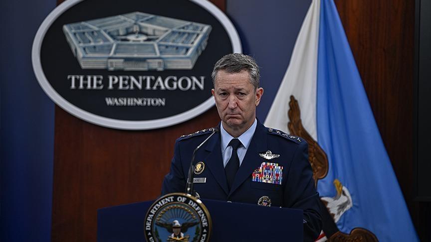 رئيس الأركان الأمريكي يجري جولة استطلاعية فوق غزة في زيارة رسمية لتل أبيب