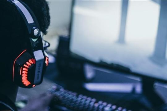 السلطات الفلسطينية تحظر منصة "روبلوكس" لحماية الأطفال من محتوى غير أخلاقي