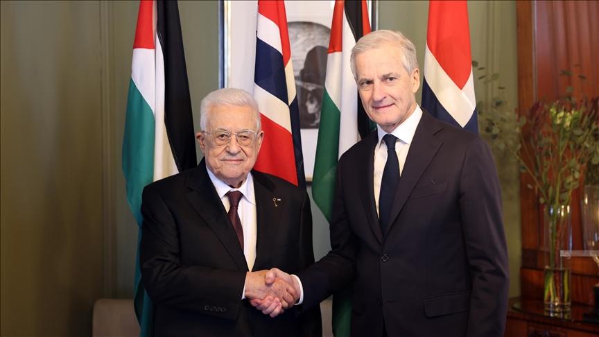 عباس يدعو المجتمع الدولي لاتخاذ موقف حاسم تجاه قرارات إسرائيل في الضفة الغربية