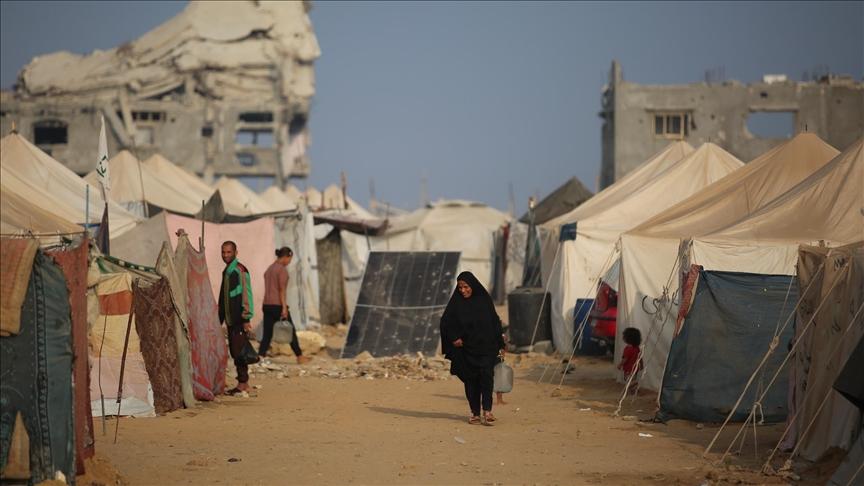 الدمار الواسع في البنية التحتية بعد حرب الإبادة يهدد حياة مئات الآلاف من النازحين في القطاع