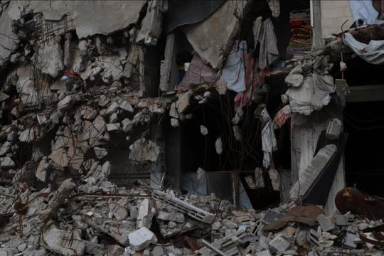 الجيش الإسرائيلي يعلن استهداف عناصر وبنى تحتية لحماس والجهاد في غزة