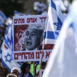 استطلاع "معاريف": المعارضة الإسرائيلية تحتفظ بأغلبية 61 مقعدًا والليكود يرتفع بمقعد