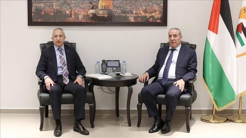 لقاء في رام الله يؤكد على ضرورة إدخال المساعدات الإنسانية ووقف انتهاكات المستوطنين في الضفة الغربية