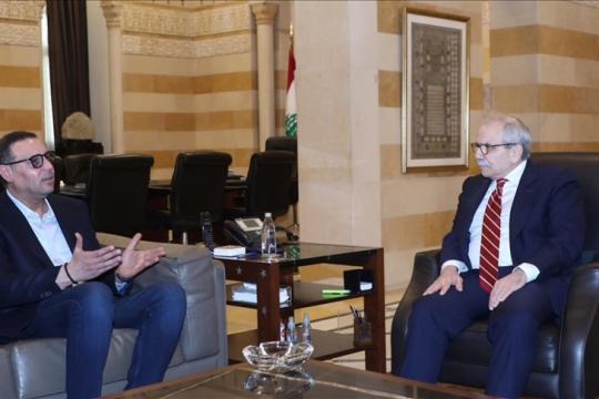 رئيس الحكومة اللبنانية يستقبل هنيبال القذافي بعد إطلاق سراحه عقب احتجاز 10 سنوات