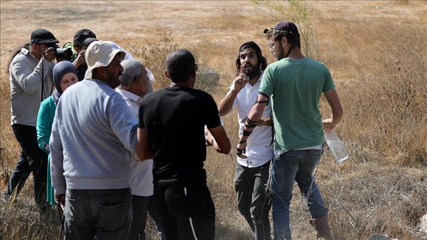 الهجمات تأتي ضمن حملة تهدف لتفريغ الأغوار والسيطرة على الأراضي الفلسطينية