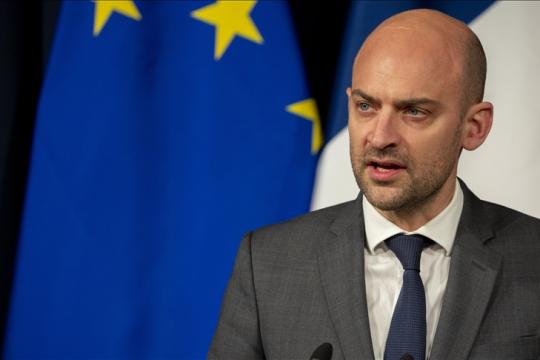 فرنسا تؤكد دعم لبنان وتطالب إسرائيل بالانسحاب من الأراضي المحتلة