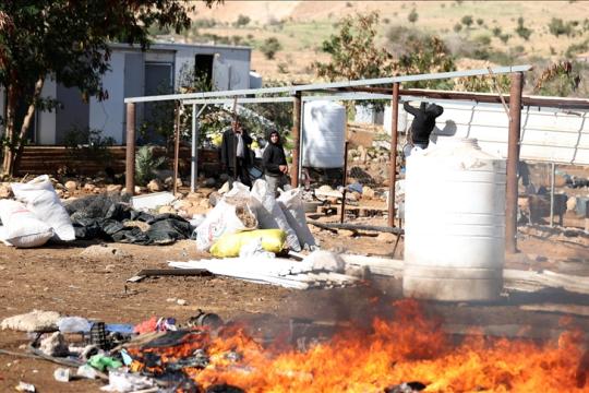 إصابات واعتقالات في هجمات مستوطنين إسرائيليين قرب رام الله والخليل