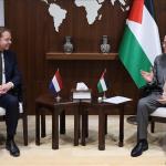 مصطفى يلتقي وزير الخارجية الهولندي لمناقشة تمكين السلطة في غزة