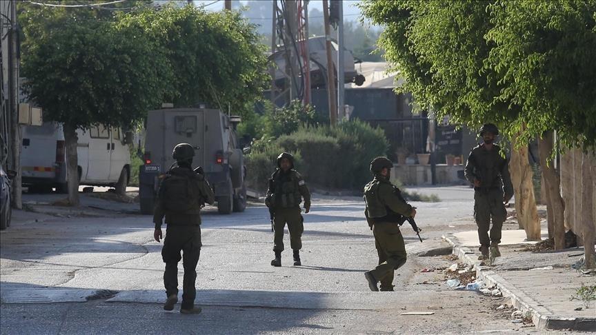 هجمات واسعة تستهدف الأراضي والمزارعين يليها اقتحامات وعمليات قمع واغتيال مواطنين بالخليل