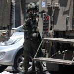 إصابة عاملين فلسطينيين برصاص الاحتلال قرب الجدار الفاصل شمال القدس