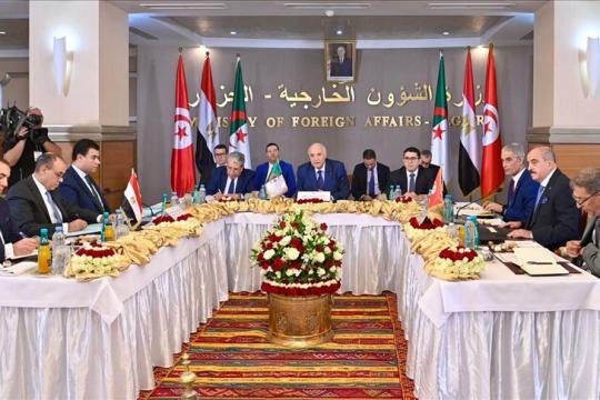 آلية دول الجوار الثلاثية تؤكد دعم "ملكية وقيادة" الليبيين للعملية السياسية