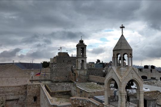 بدء أعمال ترميم مغارة كنيسة المهد في بيت لحم