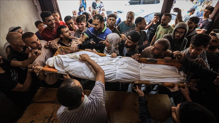 وزارة الصحة تؤكد استمرار العثور على ضحايا تحت الأنقاض وسط منع الاحتلال إدخال معدات الإنقاذ