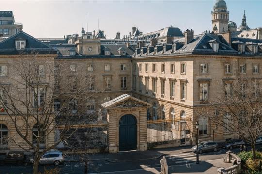 معهد "كوليج دو فرانس" يلغي ندوة حول فلسطين بدعوى "الانحياز ومعاداة السامية"