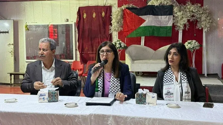 وسط مساعٍ لمعالجة القيود القانونية واستعادة امتيازات اللاجئين