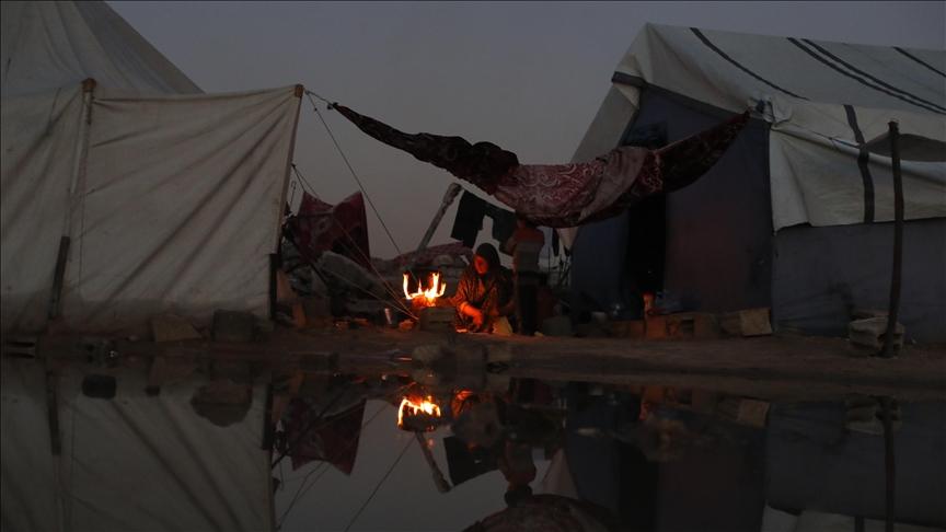 تفاقم الأوضاع الإنسانية في القطاع بسبب تضرر المساكن والبنية التحتية وغرق الخيام