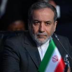 وزير الخارجية الإيراني يصل عُمان للمشاركة في مفاوضات نووية مع الولايات المتحدة