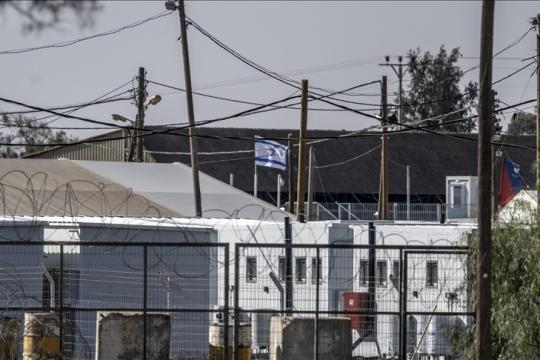 صحفية إسرائيلية: الجنود الذين عذبوا الأسير الفلسطيني رمز "عار ومهانة" لإسرائيل المعاصرة