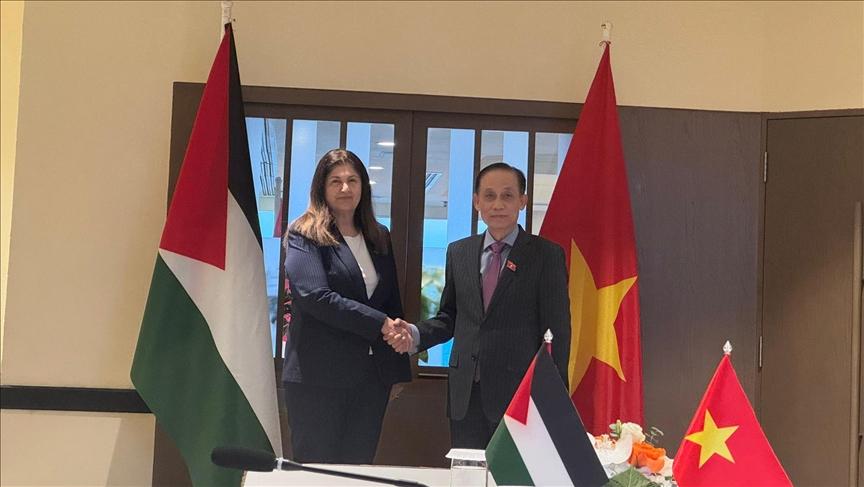 شاهين وترونج يؤكدان متانة العلاقات التاريخية واستعداد هانوي لدعم فلسطين وإعادة إعمار غزة