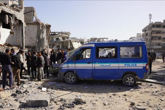 داخلية غزة تنعى 5 من ضباطها بعد قصف إسرائيلي لمقر شرطة الشيخ رضوان