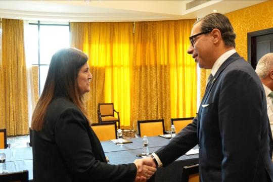 وزيرة الخارجية الفلسطينية تحذّر من انهيار السلطة بسبب حجز أموال المقاصة