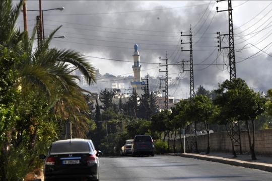 حماس تتهم إسرائيل بتصعيد العدوان على مخيم عين الحلوة وتدعو لمساءلة الاحتلال