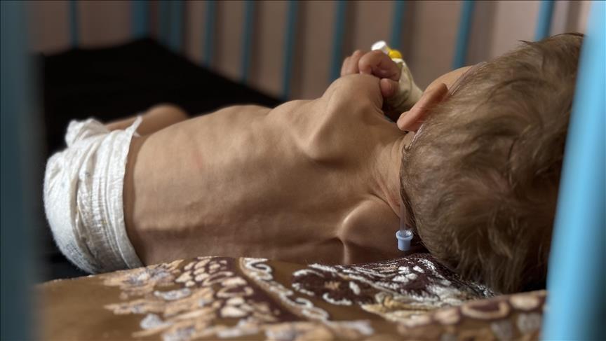 أو يولد قبل أوانه، وفق منظمة الأمم المتحدة للطفولة التي أكدت أن أطفال القطاع يحتاجون إلى المزيد من خدمات التغذية والصحة