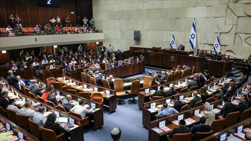 المستوطنة ستقام على أراضٍ فلسطينية مكتظة بالسكان وتثير قلقًا دوليًا بشأن حل الدولتين