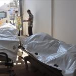 الحملة الوطنية لاسترداد الجثامين: إسرائيل تحتجز رفات 776 شهيدًا في مقابر الأرقام وثلاجات الموتى