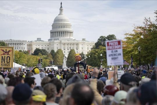 نصف الأمريكيين يعتقدون باحتمال نشوب حرب نووية خلال العقد المقبل